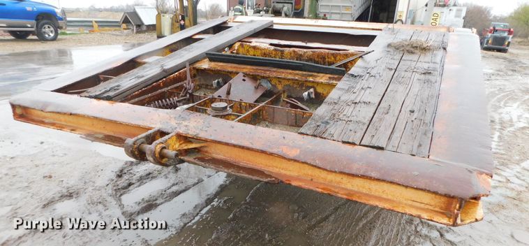 image for item DK8501 1979 Load King  lowboy equipment trailer