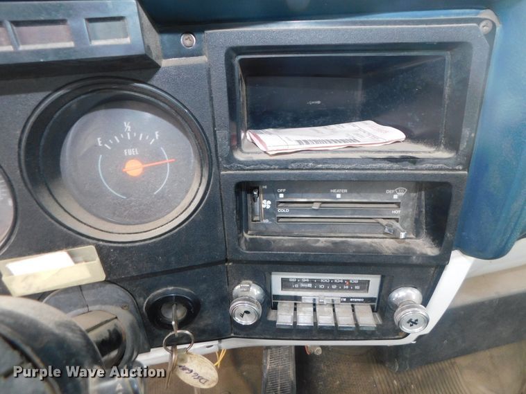 image for item DK8503 1981 Chevrolet C6500  digger derrick truck