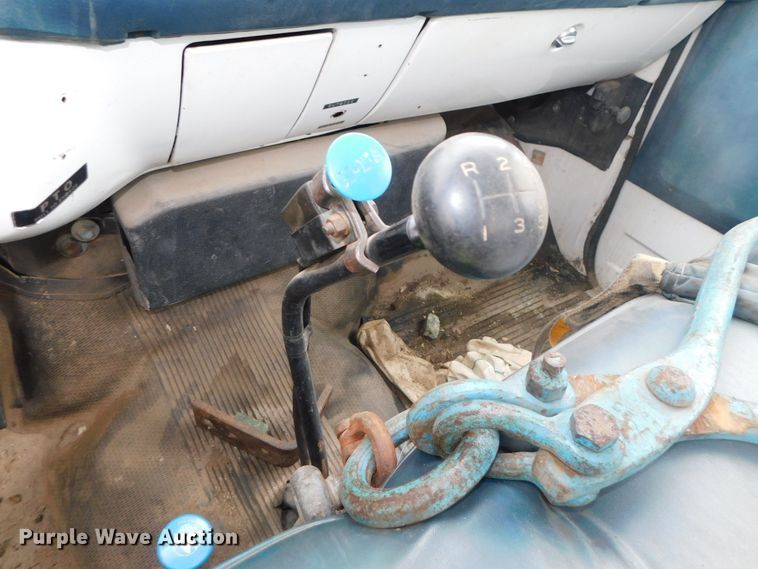 image for item DK8503 1981 Chevrolet C6500  digger derrick truck