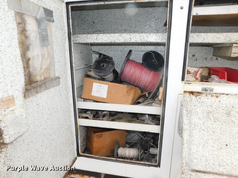 image for item DK8503 1981 Chevrolet C6500  digger derrick truck