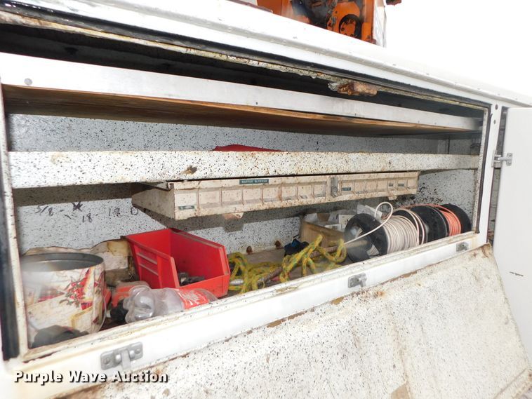 image for item DK8503 1981 Chevrolet C6500  digger derrick truck