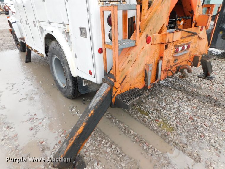 image for item DK8503 1981 Chevrolet C6500  digger derrick truck