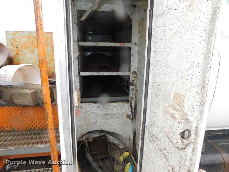 image for item DK8503 1981 Chevrolet C6500  digger derrick truck