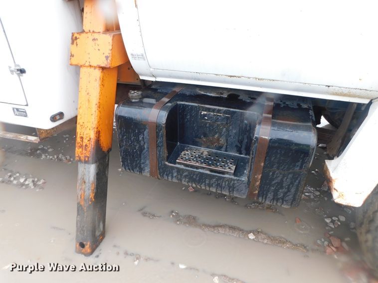 image for item DK8503 1981 Chevrolet C6500  digger derrick truck