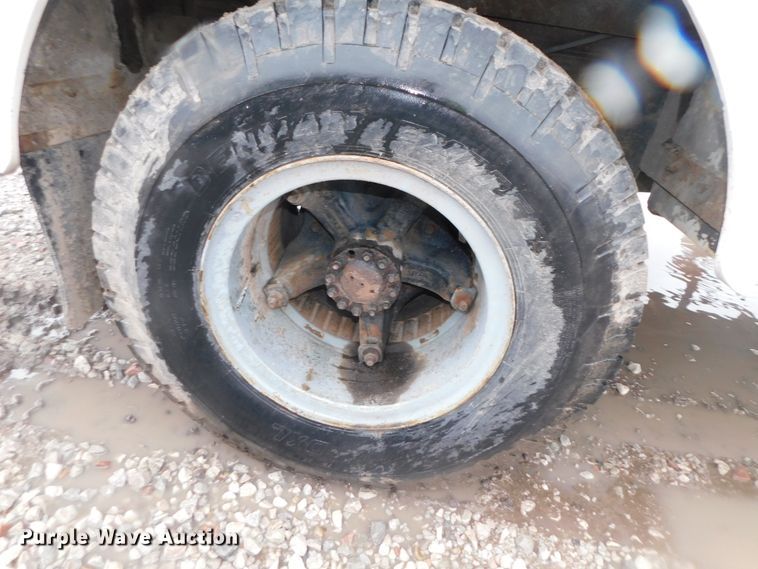 image for item DK8503 1981 Chevrolet C6500  digger derrick truck