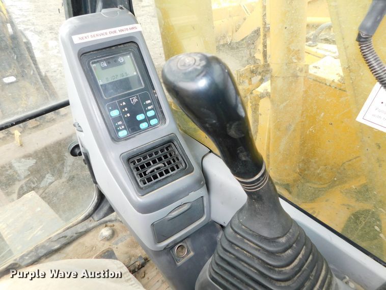 image for item DK8505 2007 Komatsu PC138USLC-2EO  mini excavator