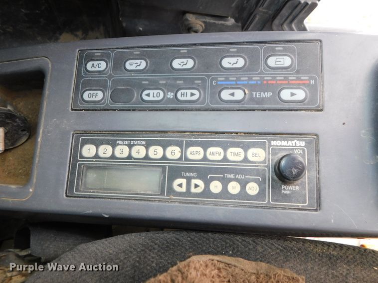 image for item DK8505 2007 Komatsu PC138USLC-2EO  mini excavator