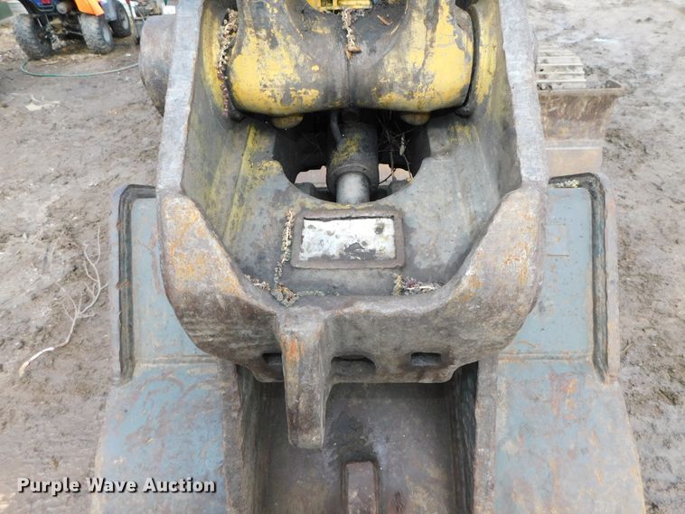 image for item DK8505 2007 Komatsu PC138USLC-2EO  mini excavator