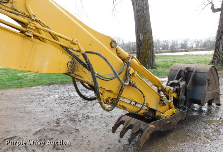 image for item DK8505 2007 Komatsu PC138USLC-2EO  mini excavator