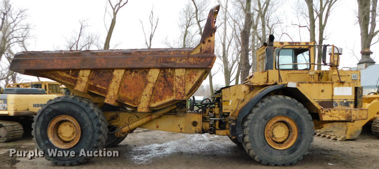 image for item DK8506 1988 Caterpillar D25C  haul truck