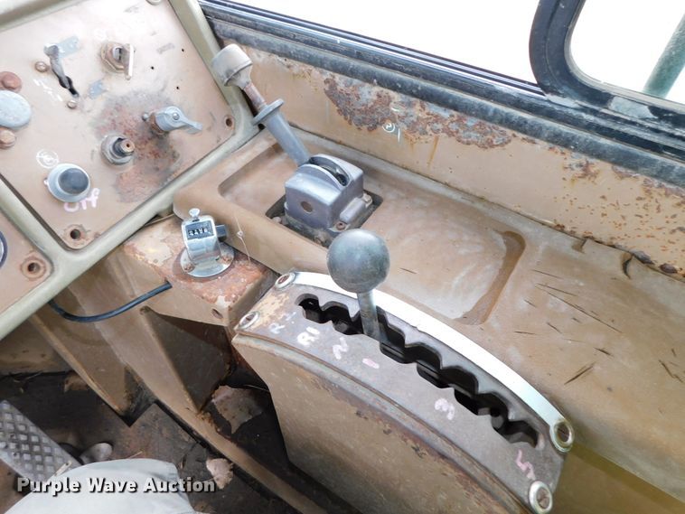 image for item DK8506 1988 Caterpillar D25C  haul truck