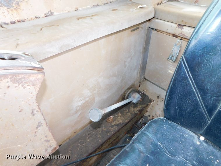 image for item DK8506 1988 Caterpillar D25C  haul truck