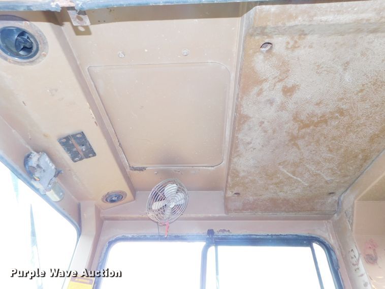 image for item DK8506 1988 Caterpillar D25C  haul truck