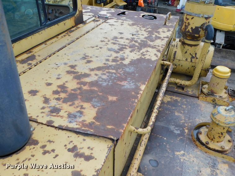 image for item DK8506 1988 Caterpillar D25C  haul truck