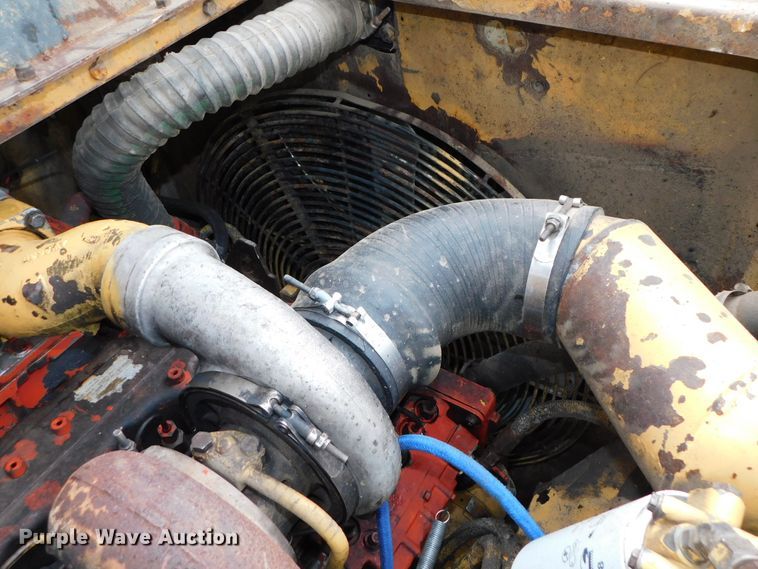 image for item DK8506 1988 Caterpillar D25C  haul truck