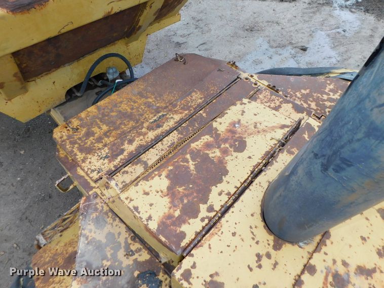 image for item DK8506 1988 Caterpillar D25C  haul truck