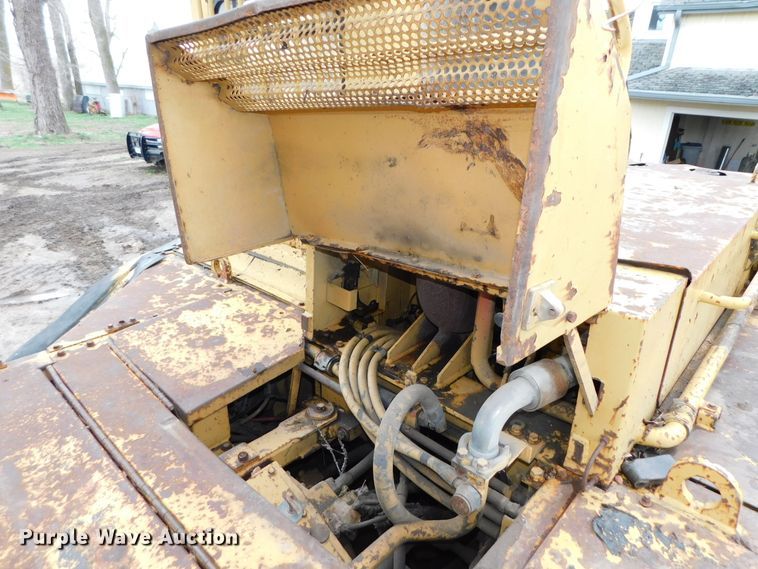 image for item DK8506 1988 Caterpillar D25C  haul truck