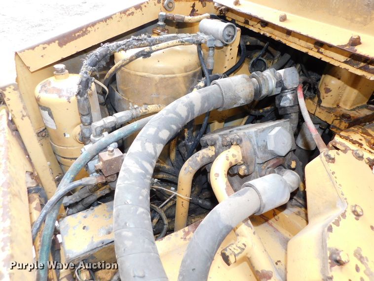 image for item DK8506 1988 Caterpillar D25C  haul truck