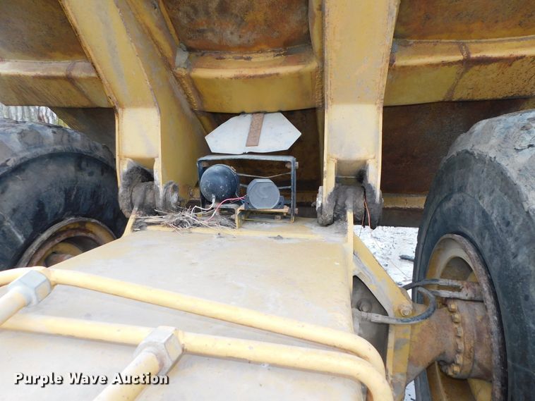 image for item DK8506 1988 Caterpillar D25C  haul truck