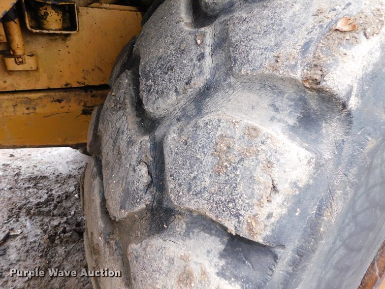 image for item DK8506 1988 Caterpillar D25C  haul truck