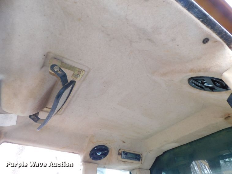 image for item DK8507 1998 Caterpillar 953C  track loader