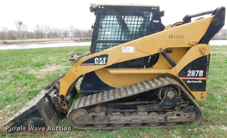 image for item DK8509 2006 Caterpillar 287B  tracked skid steer loader