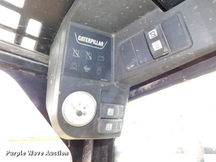 image for item DK8509 2006 Caterpillar 287B  tracked skid steer loader