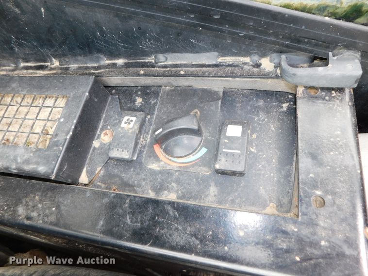 image for item DK8509 2006 Caterpillar 287B  tracked skid steer loader