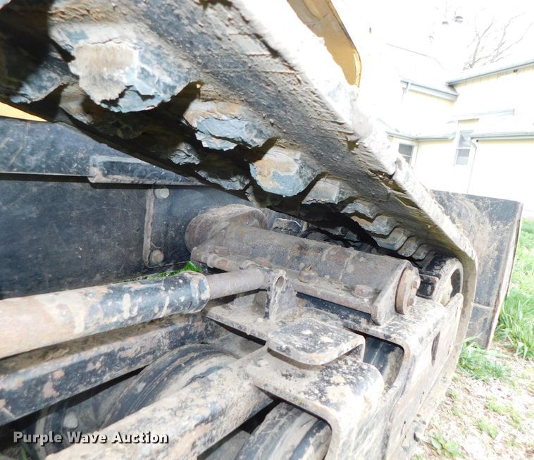 image for item DK8509 2006 Caterpillar 287B  tracked skid steer loader