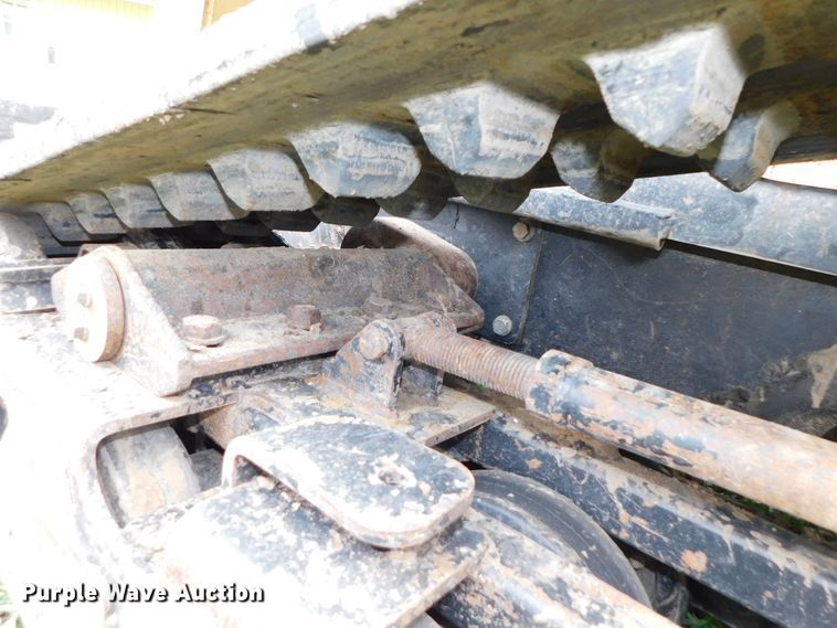 image for item DK8509 2006 Caterpillar 287B  tracked skid steer loader