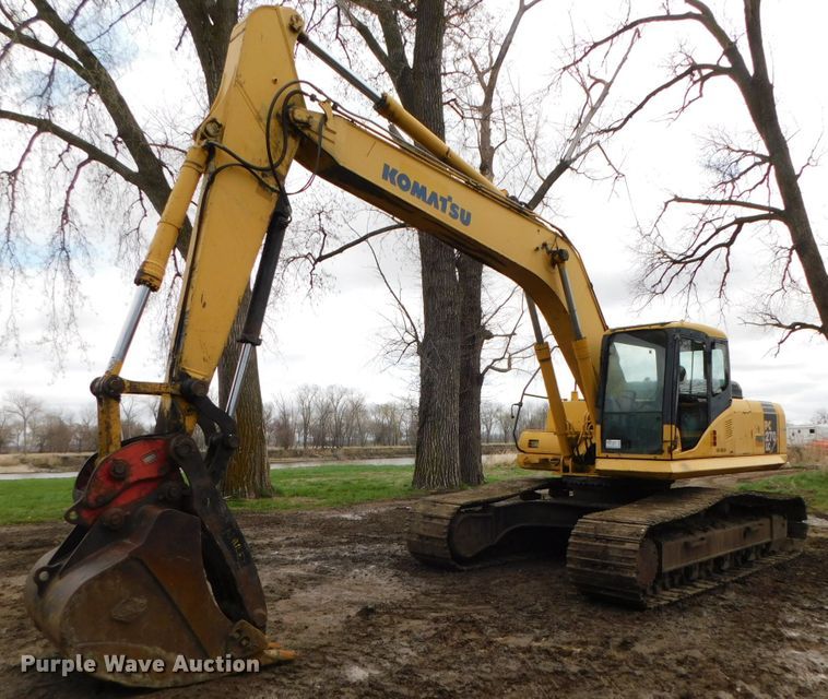 image for item DK8510 2005 Komatsu PC270LC-7L  excavator