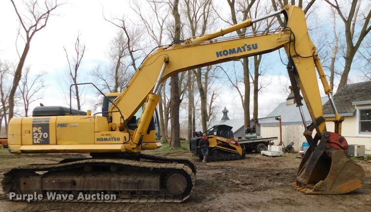 image for item DK8510 2005 Komatsu PC270LC-7L  excavator