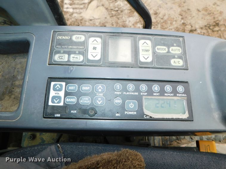 image for item DK8510 2005 Komatsu PC270LC-7L  excavator