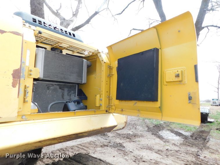 image for item DK8510 2005 Komatsu PC270LC-7L  excavator