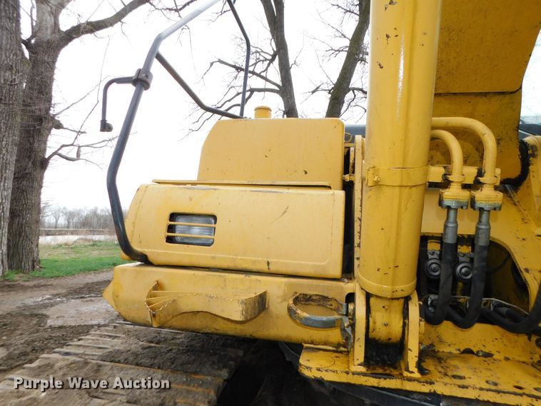 image for item DK8510 2005 Komatsu PC270LC-7L  excavator