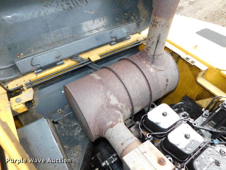 image for item DK8510 2005 Komatsu PC270LC-7L  excavator