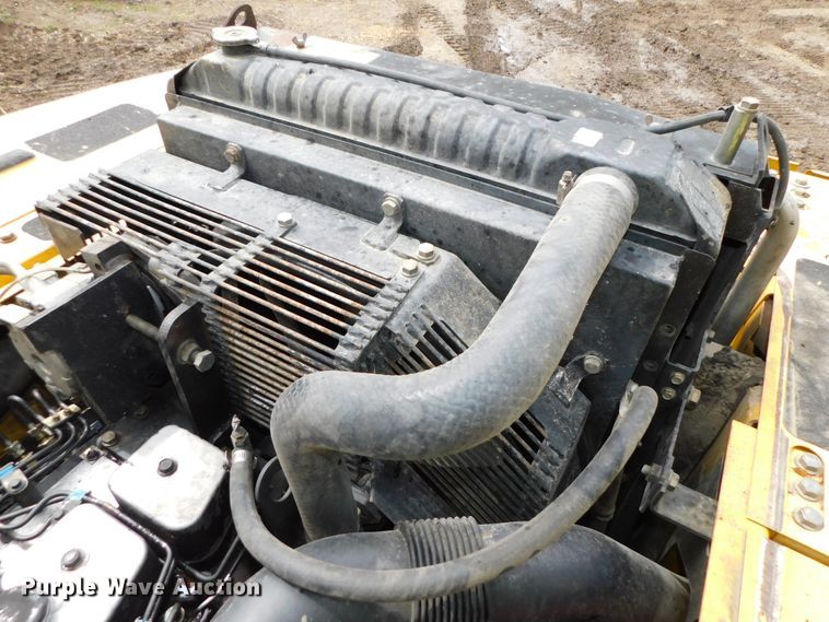 image for item DK8510 2005 Komatsu PC270LC-7L  excavator