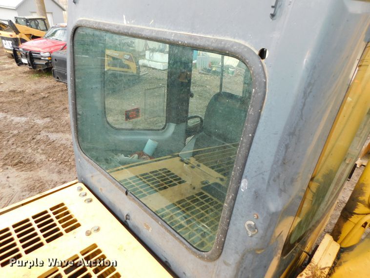 image for item DK8510 2005 Komatsu PC270LC-7L  excavator