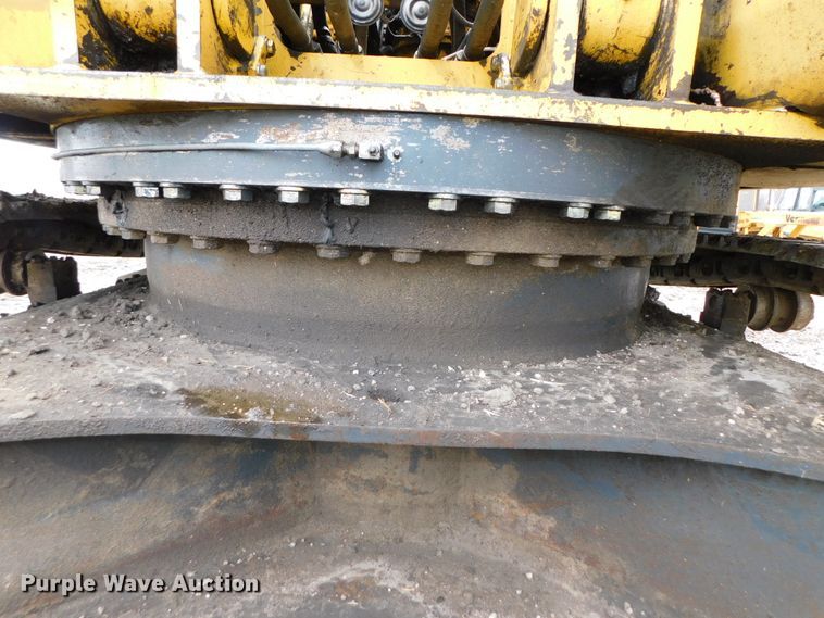 image for item DK8510 2005 Komatsu PC270LC-7L  excavator