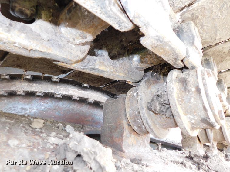 image for item DK8510 2005 Komatsu PC270LC-7L  excavator