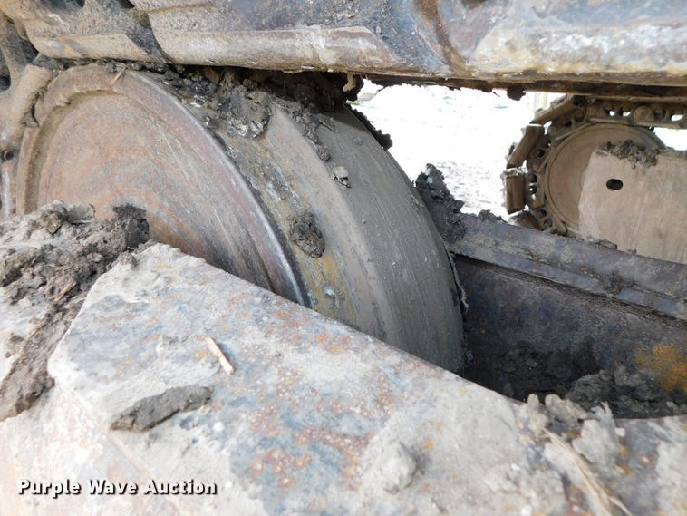 image for item DK8510 2005 Komatsu PC270LC-7L  excavator