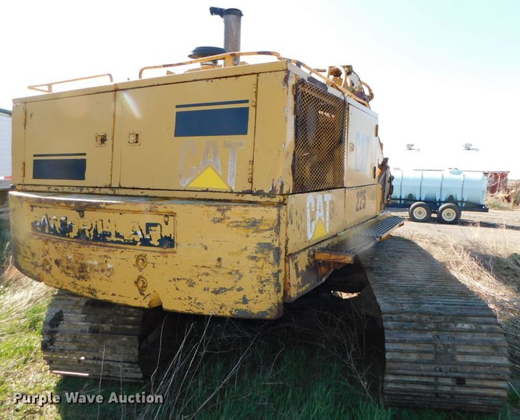 image for item DK8517 1976 Caterpillar 225  excavator