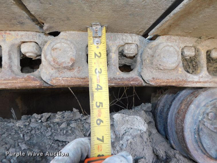 image for item DK8517 1976 Caterpillar 225  excavator