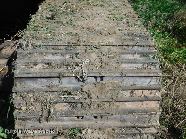 image for item DK8517 1976 Caterpillar 225  excavator