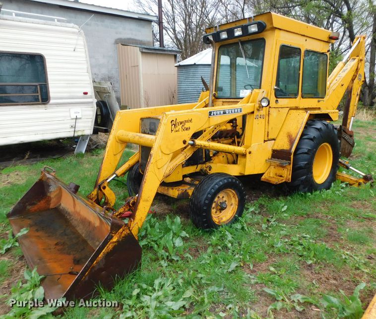 image for item DK8519 John Deere 410D  backhoe
