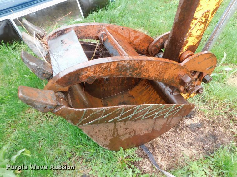 image for item DK8519 John Deere 410D  backhoe