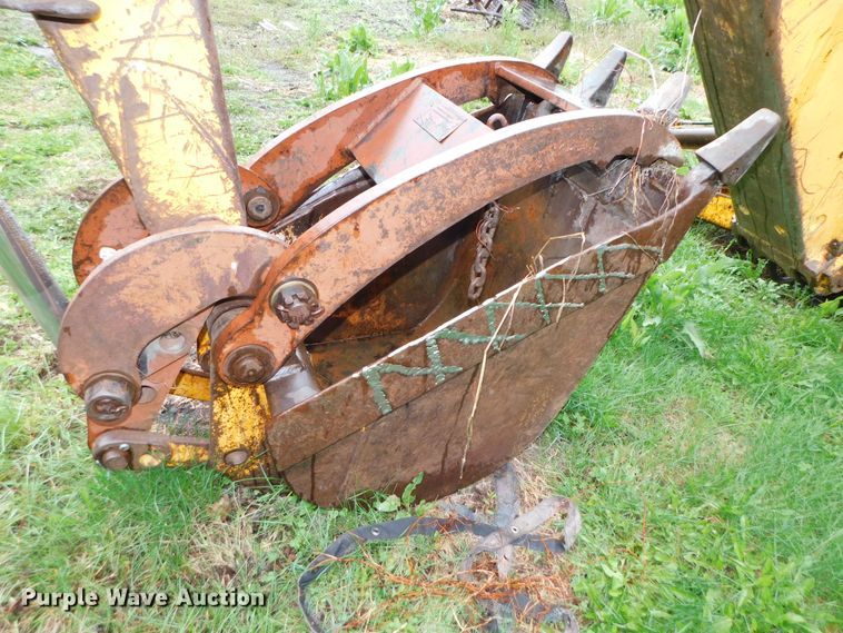 image for item DK8519 John Deere 410D  backhoe