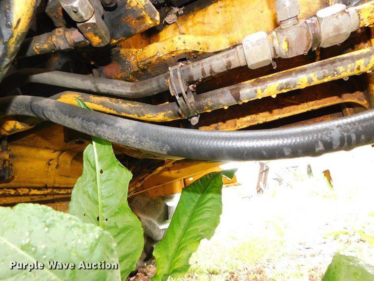 image for item DK8519 John Deere 410D  backhoe