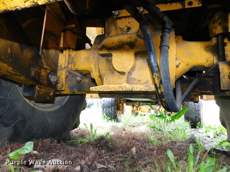 image for item DK8519 John Deere 410D  backhoe