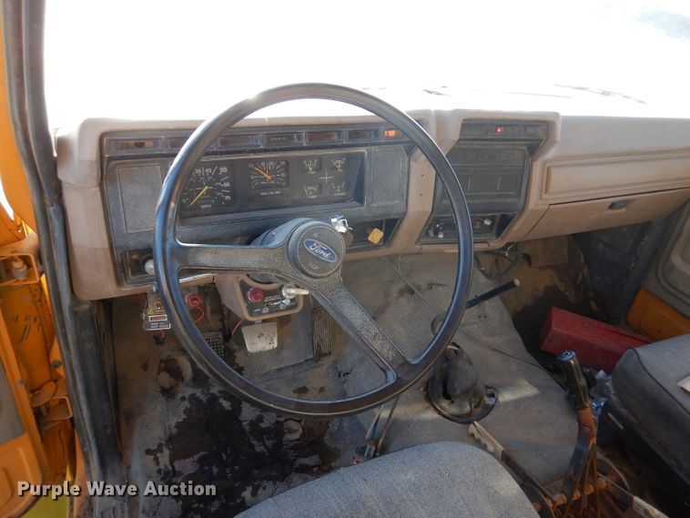 image for item DL2178 1987 Ford FT8000  dump truck